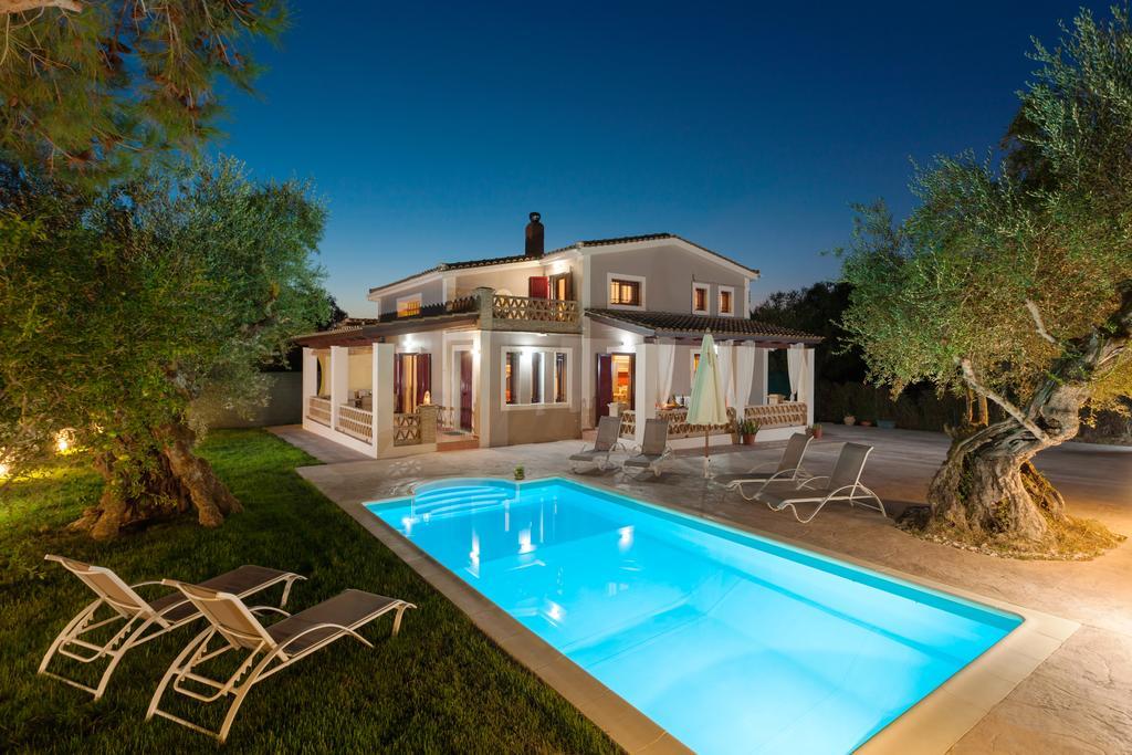 Holiday home Evalexia - Luxury With Private Pool Near Laganas Perfect For Groups By Mana Gers *